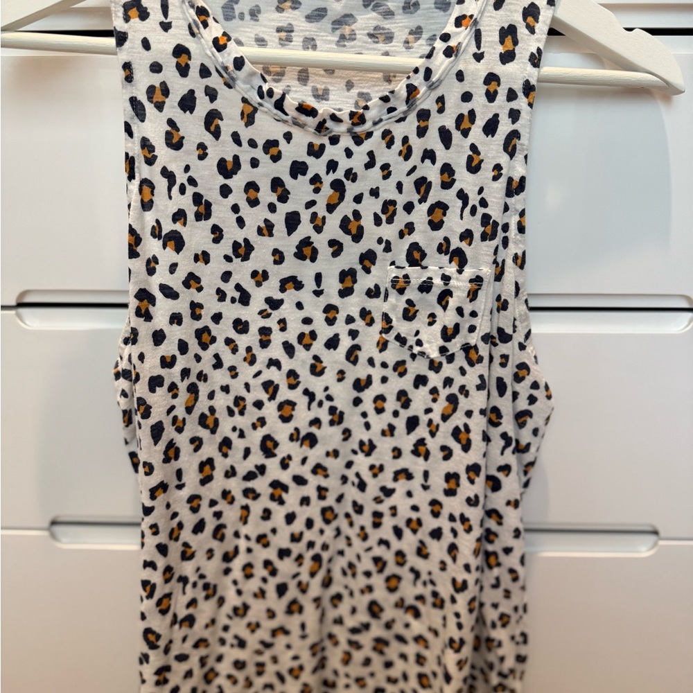 Leopard Print Sleeveless Top